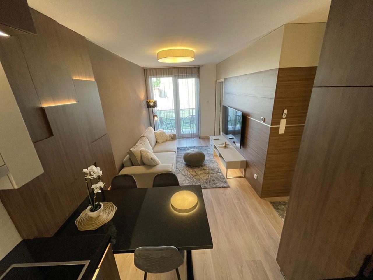 Karzo Property Lk 204 Budapest Esterno foto