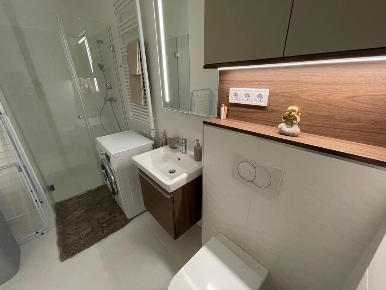 Karzo Property Lk 204 Budapest Esterno foto